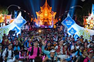 BIB: 460
                            <button type="button" onclick="openModal(22748930)" class="btn btn-primary btn-sm float-right btn-popup" data-toggle="modal" data-target=".modal-high-quality">
                        <i class="fas fa-shopping-cart"></i> Add to Cart
                    </button>
                                            <button type="button" onclick="isThisMe(22748930, true)" class="btn btn-success btn-sm float-right btn-popup btn-isme hidden" data-toggle="tooltip" data-placement="bottom" title="นี่คือรูปของคุณใช่ไหม คลิกที่นี่เพื่อเอาเข้าอัลบั้ม">
                        <i class="fas fa-plus"></i> Add to album
                    </button>
                    <button type="button" onclick="isThisMe(22748930, false)" class="btn btn-warning btn-sm float-right btn-popup btn-isnotme hidden">
                        <i class="fas fa-ban"></i> Remove from album
                    </button>